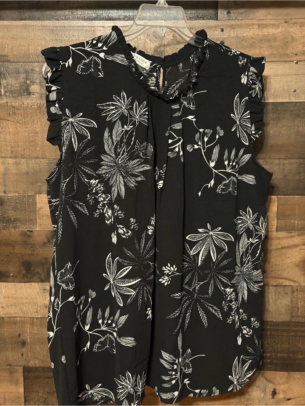 Jon & Anna Black Sleeveless Floral Ruffle-Neck Camisole